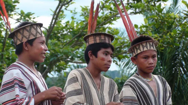 Alumnos de la comunidad asháninka de Pamaquiari
